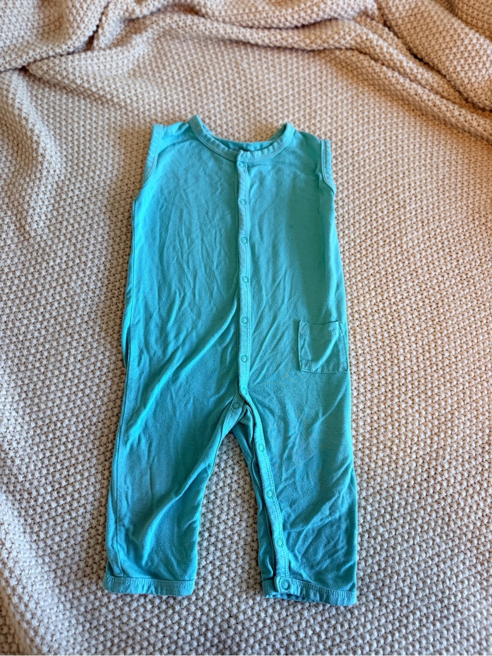 Kyte Baby Robin Blue Romper 🩵
Size 6–12M | EUC